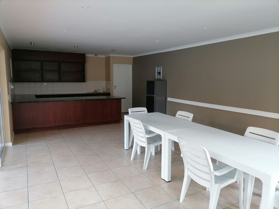 To Let 2 Bedroom Property for Rent in Century City Western Cape